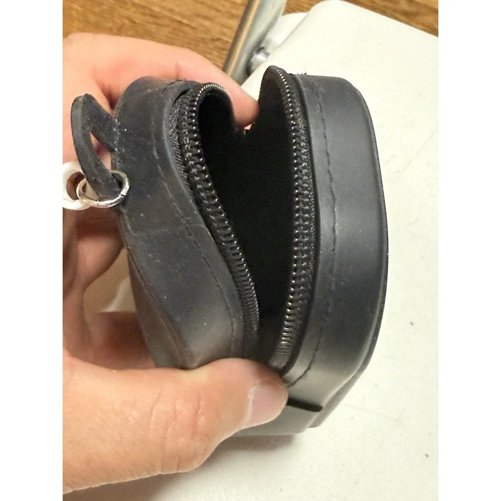 GAMER SILICONE BACKPACK CLIP 4x3 Silicone Made